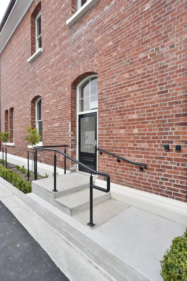 Kaiapoi Luxury Accommodation 2 - Bookahome エクステリア 写真