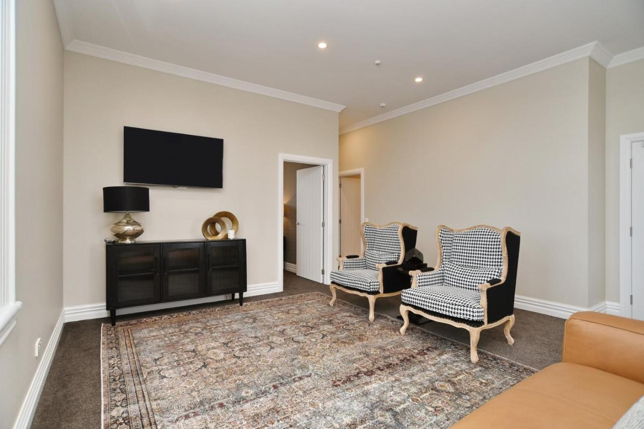 Kaiapoi Luxury Accommodation 2 - Bookahome エクステリア 写真