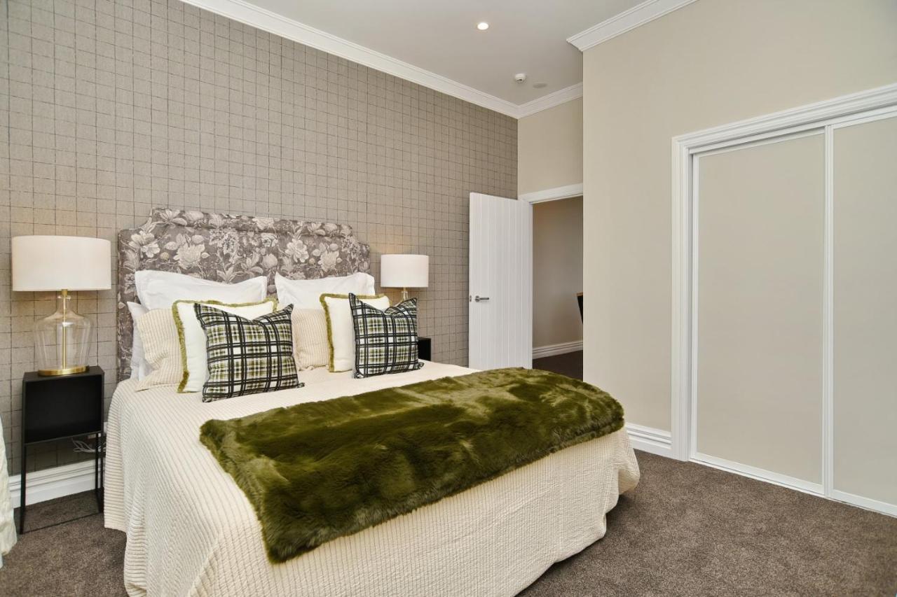 Kaiapoi Luxury Accommodation 2 - Bookahome エクステリア 写真